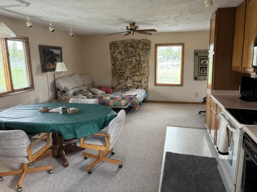 Escape to the Choosey Moose Cabin in the mountains of Dubois, WY - Chalets