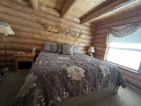 Mountain Cabin Rentals - Balcony