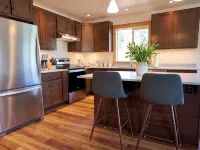 Winthrop Trailside Getaway 2 - A cozy trailside retreat in the Methow Valley. Hotels in Winthrop