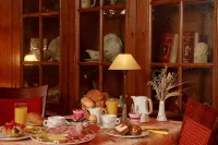 Hôtel - Restaurant " Victor Hugo" - Desayuno