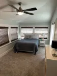 The Rose on Lakeside Mount Dora-Umatilla4 Bedrooms 2 1/2 bathrooms Sleeps 10 - Boutique