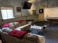 Cozy Barn w/ Pool Access and Near Lake Conroe - 4-Star