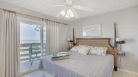 Ocean View Condo on Tybee's scenic North Beach by Lighthouse - Winter Rates! - 3-Star