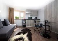 Comfortable apartment, close to downtown and train station - Condos