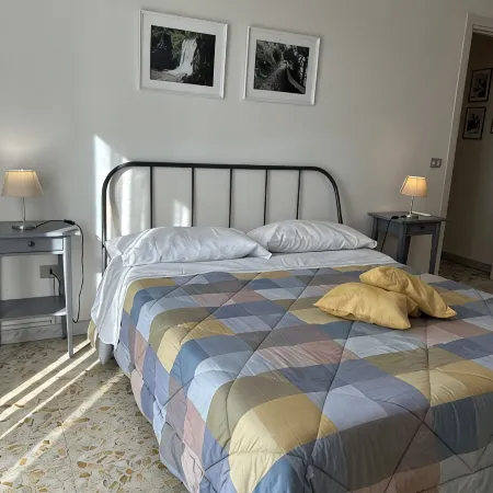 CASA CINQUE apartment 5 minutes from the Archaeological Excavations of Pompeii