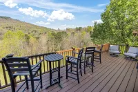 Newly Renovated Condo in Gated Golf Community - 4-Star