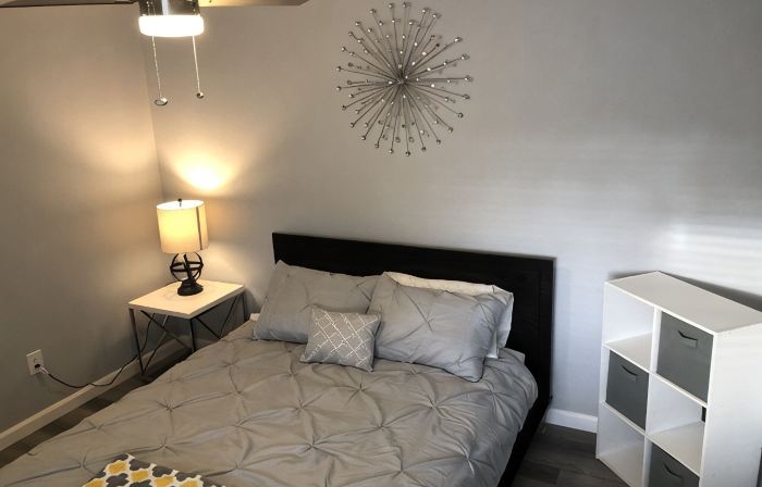 Luxury Newly Remodeled 3 Bedroom Duplex Unit