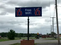 Motel 6 Metropolis, IL - Wifi