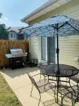Southern Charm - 2Br - BBQ - Walk to Kroger Field - อ่างจากุชชี่