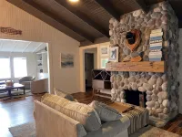 Saugatuck Family Beach Cottage and Cabana - 4-Star