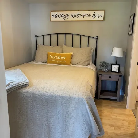 Cozy MaineStay Cottage #1 Hampden/Bangor