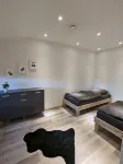 Modern Vacation Apartment on the Horse Farm 4-6 Persons Lan, Smart TV* - 무료 와이파이