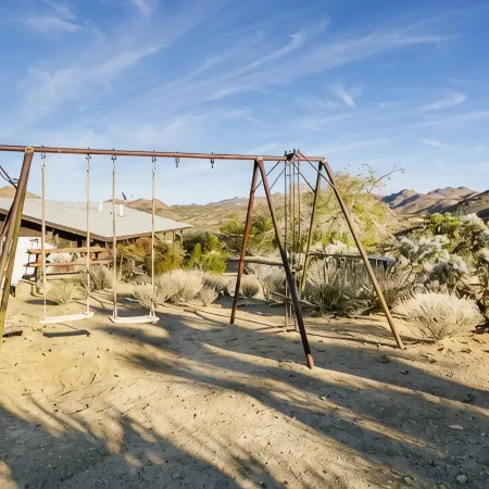 Joshua Tree Desert Homestead Living