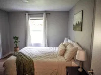 Moccasin Creek Cottage - Hocking Hills State Parks- Cozy back yard Hotels in Pickaway County