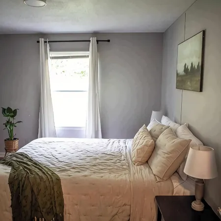 Moccasin Creek Cottage - Hocking Hills State Parks- Cozy back yard Hotels in Pickaway County