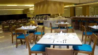 Hotel Orchardz Gajahmada Pontianak - parkir