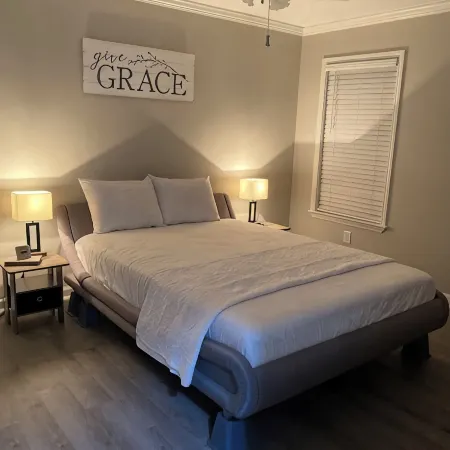 A sweet retreat in the cove…