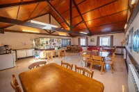 Port Charlotte Youth Hostel - breakfast