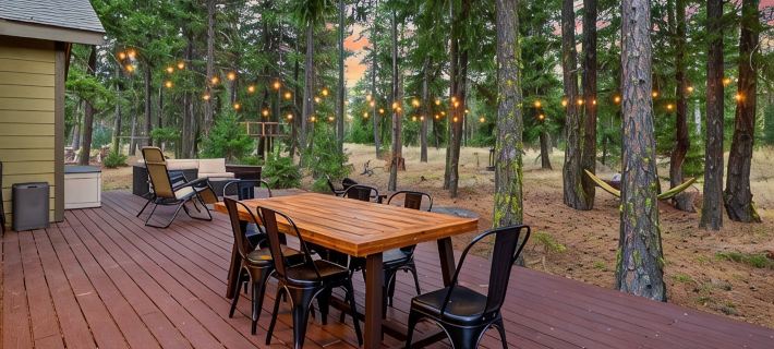 5-star family home with game room, private hot tub, summer pool, near the lake! Hotels in Kittitas County