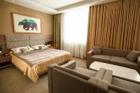 Green Which Hotel - parking