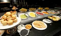 Coastlands Umhlanga Hotel and Convention Centre - breakfast