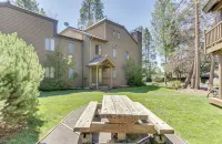 Cozy Sunriver Condo w/Pool Sharc Passes! Close to Sunriver Lodge & Shopping. - Homestays