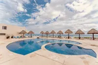 Oceanfront 2Br Villa for 6 -  3 Bathrooms - Walk to la Isla & Beach -  Casas de vacaciones