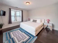 D79 Spacious 5-bedroom house with Roofdeck near Boston! - 3-Star