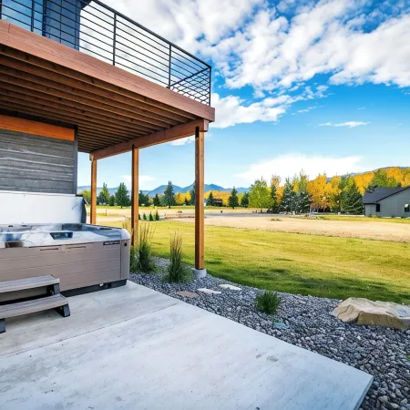 Shred Lodge - Luxurious modern home on the golf course with 180 degree views