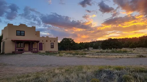 Inviting & Spacious! Unique Indoor and Outdoor Vibe! - 3-Star