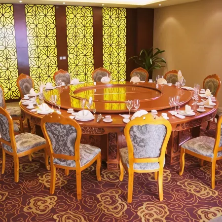 Weiyuan River International Hotel
