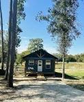 Brand new waterfront cabin "C2" - Homestays