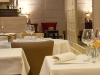 Hostellerie d'Héloïse Logis - Aamiainen
