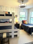 Great Location-Close to Everything. Adorable 3 BD/3 Bath Cottage with Pool! - 4 étoiles