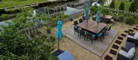 One Block to Beach, No Steps to Enter, Waterfront Decks - Wi-Fi