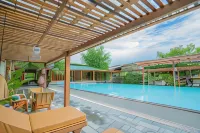 Peam Snea Resort - Pools