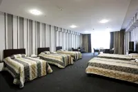 Arena Hotel - Pools