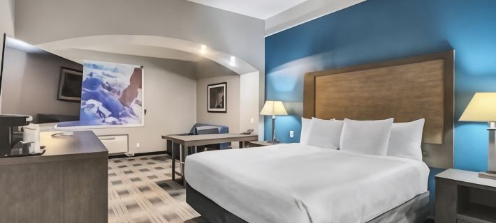 Platinum Inn & Suites Webster Hotels in Вебстер