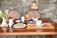 Hotel Kaceli - breakfast