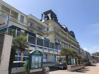 Hôtel Windsor Contact Hôtel - Lemmikkieläimet sallittu