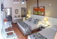 Eco Resort Foz do Marinheiro Hotels in Cardoso