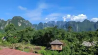DokPhut Guesthouse