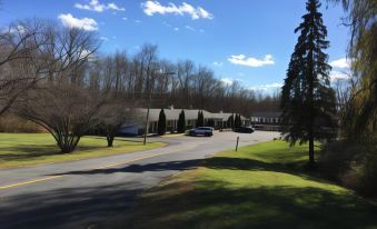 Budget Motor Inn- Mahopac