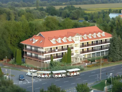 Hotel Forrás Zalakaros Các khách sạn ở Zalakaros
