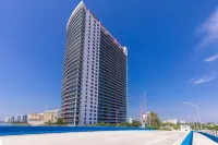 Beachwalk Resort & Condos Hotel di Hallandale Beach