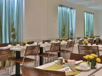 c-hotels Atlantic Hotel dekat Stasiun Kereta Bawah Tanah Gioia