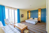 Mirage Hotel - Pools