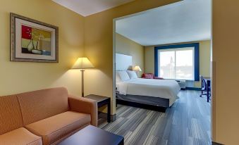 Holiday Inn Express & Suites Richmond