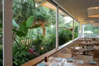 The Glen Hotel and Suites Hotel a Kuraby