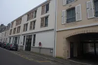 Terres de France - Appart'Hotel Quimper Bretagne